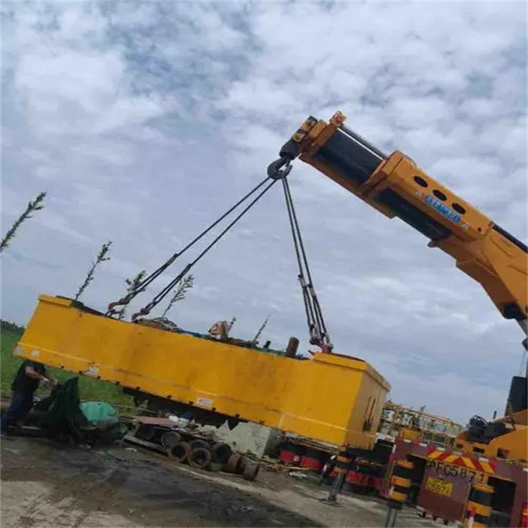 都安吊车吊集装箱需要多少钱